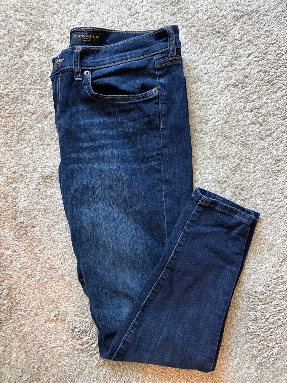 Banana Republic Women’s Skinny Jeans in Dark Blue Wash